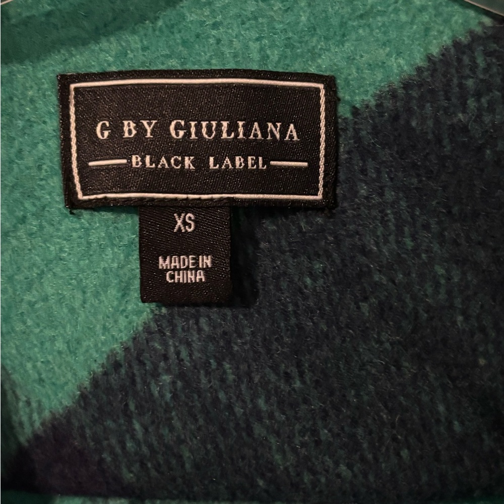 G by Giuliana Plaid Trench Coat in Green and Black - Picture 3 of 6